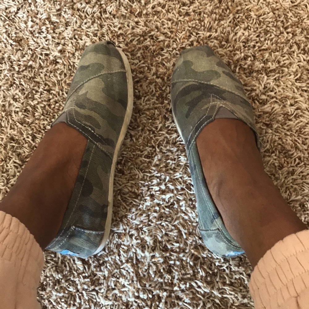 Camouflage Toms - Picture 3 of 5